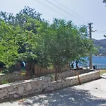 Ξενοδοχείο Eden Pyara