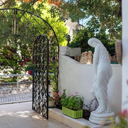 Eden Pyara Hotel 5*